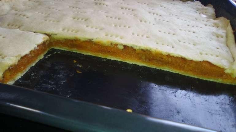 Tökös gibanica